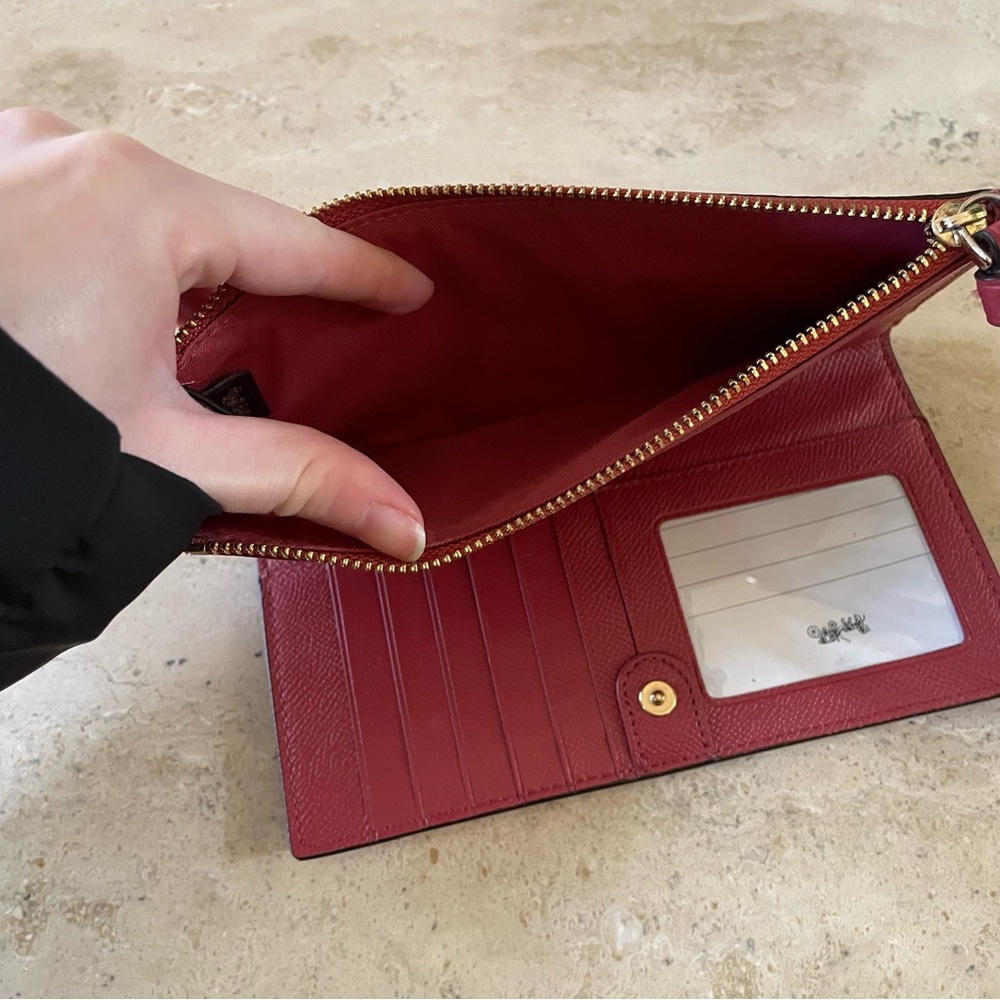 Coach Wristlet - Picture 7 of 7